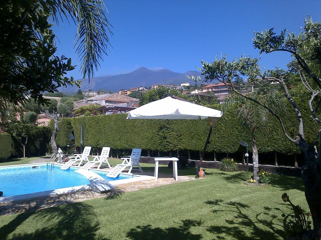 Etma Bed & Breakfast SantʼAlfio Eksteriør bilde